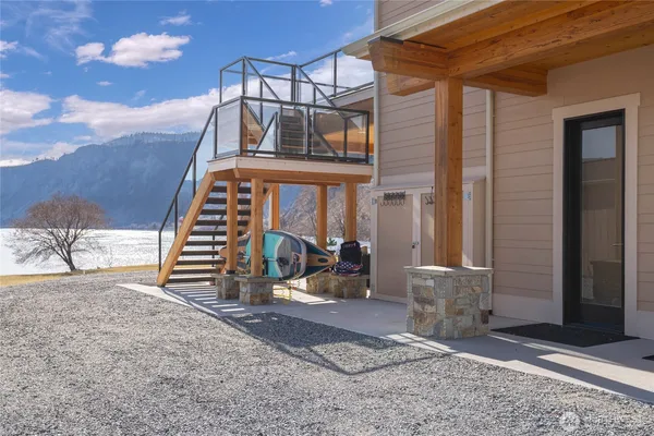 $3,399,999 | 70 Shypoke Place, Entiat, WA 98822