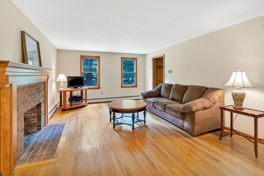 355 Hudson Road Stow, MA 01775 - Photo 9 of 27