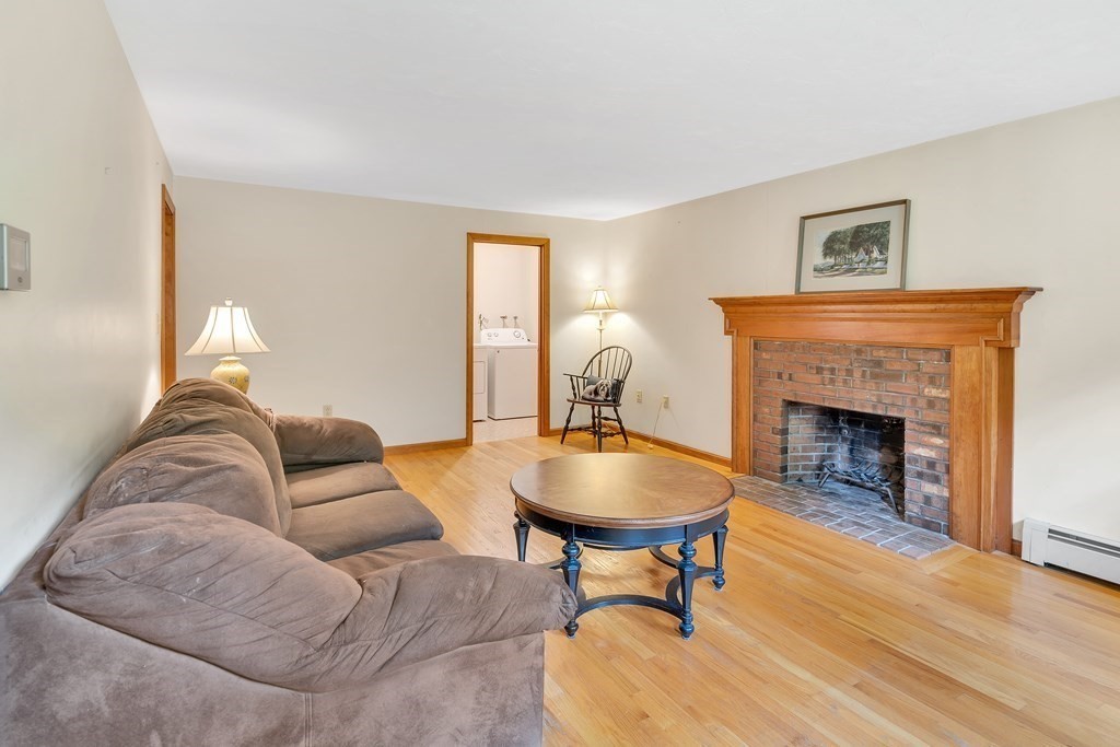 355 Hudson Road Stow, MA 01775 - Photo 10 of 27