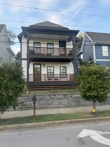 $2,800 | 1209 Davidson Street, Nashville, TN 37206
