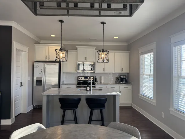 $2,800 | 1209 Davidson Street, Nashville, TN 37206