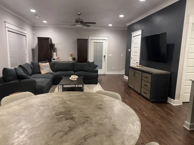 $2,800 | 1209 Davidson Street, Nashville, TN 37206