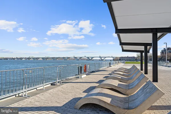 $2,875,000 | 304 South Union Street, Alexandria, VA 22314
