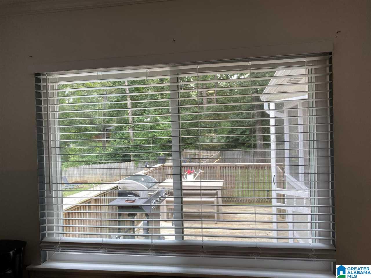 916 Colonial Drive Alabaster, AL 35007 - Photo 12 of 36