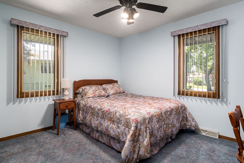 3644 Cutty Sark Road Cherry Valley, IL 61016 - Photo 20 of 33 a bedroom with a bed and a window