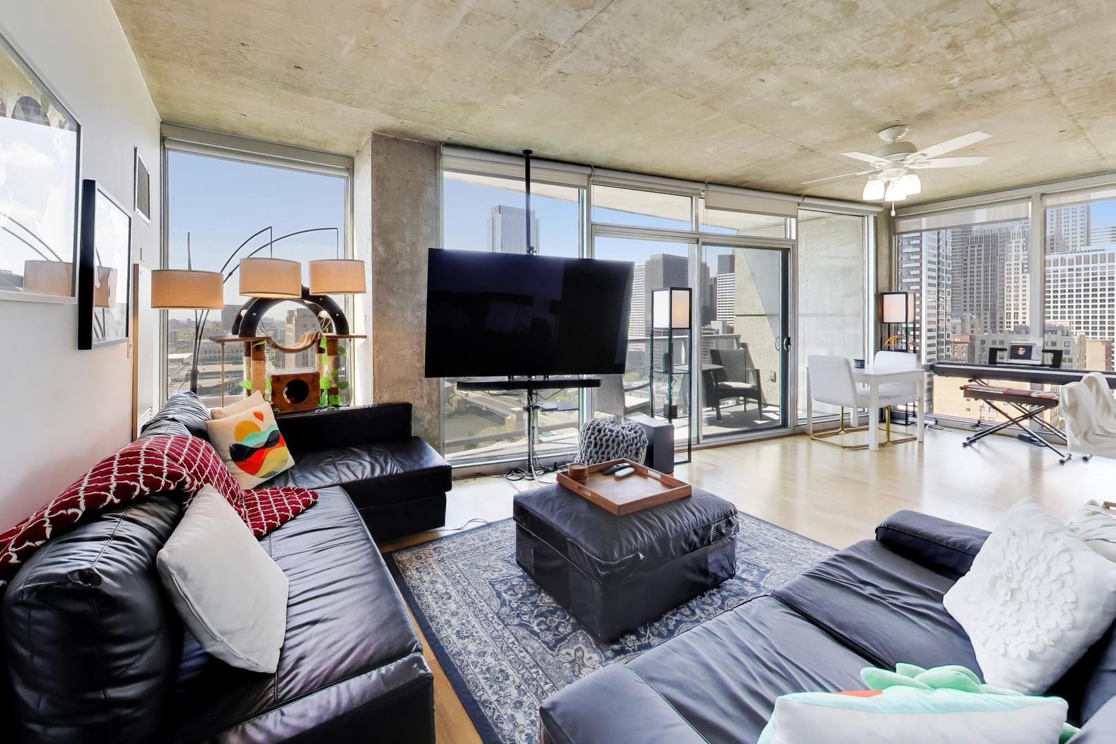 611 South Wells Street, Unit 2204 Chicago, IL 60607 - Photo 7 of 33