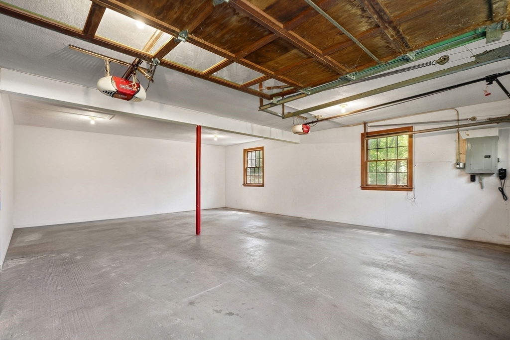 8 Dana Road Bedford, MA 01730 - Photo 34 of 41 Gallery Image 34