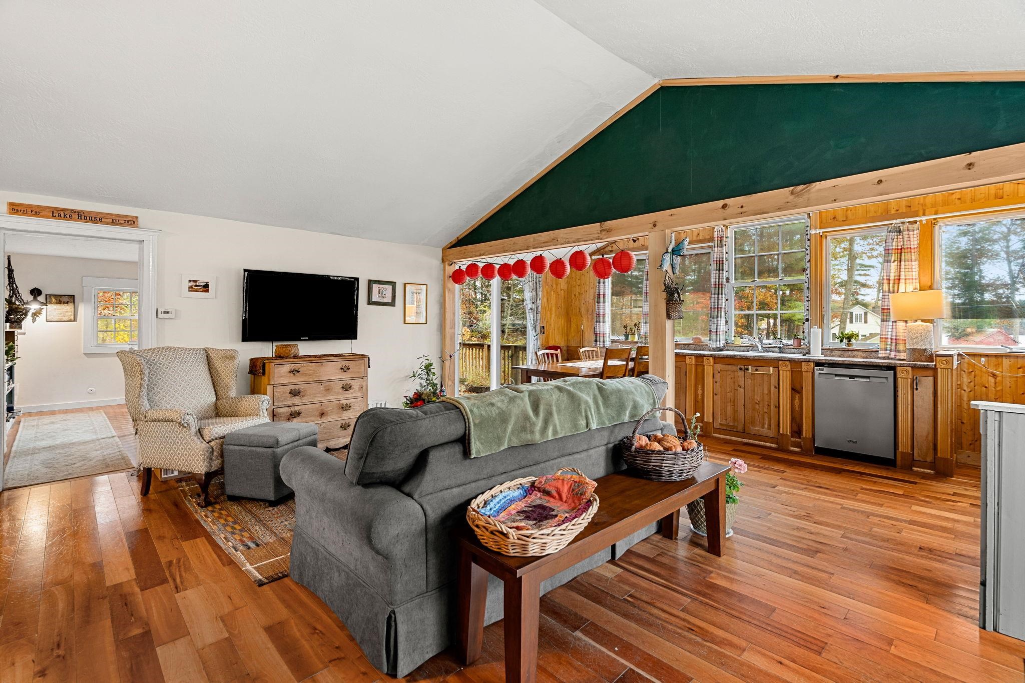 31 North Shore Sandown, NH 03873 - Photo 13 of 42