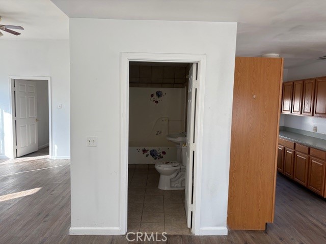 451 West Yermo Road Yermo, CA 92398 - Photo 16 of 23 a view of a kitchen from the hallway