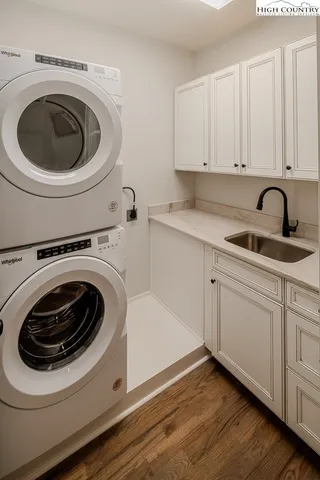 $1,995,000 | 602 Ridge Run, Linville, NC 28646