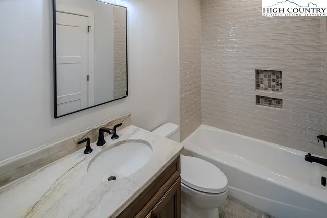 $1,995,000 | 602 Ridge Run, Linville, NC 28646