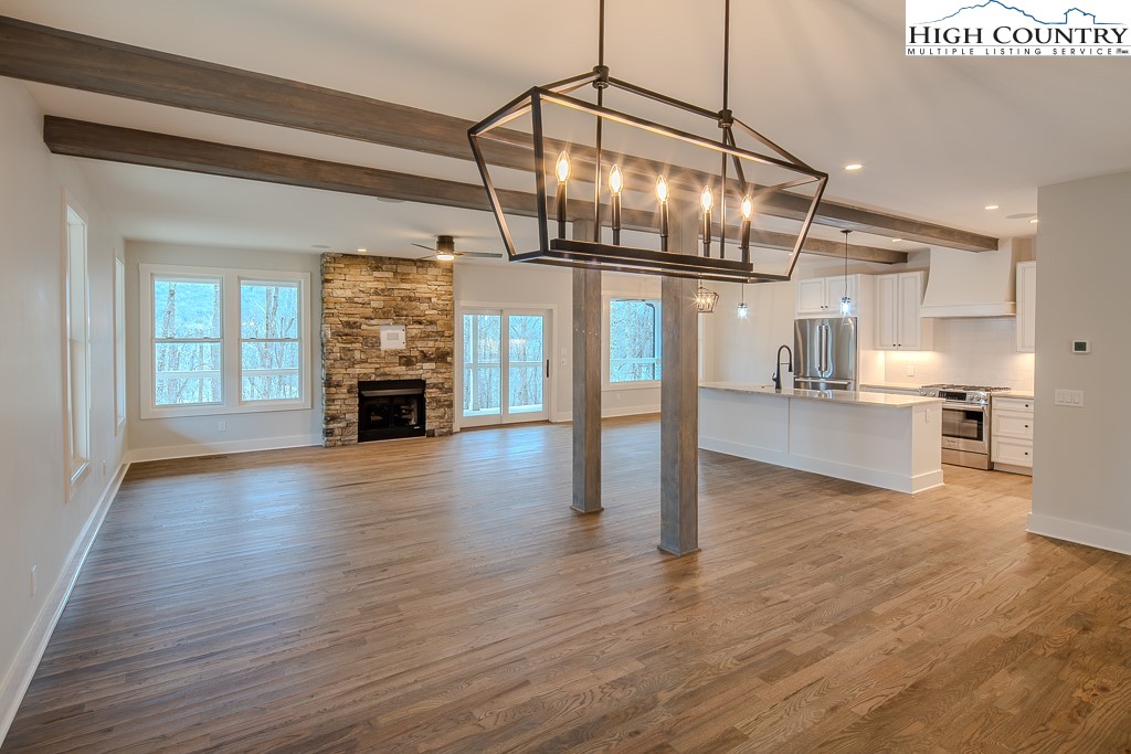 602 Ridge Run Linville, NC 28646 - Photo 5 of 35