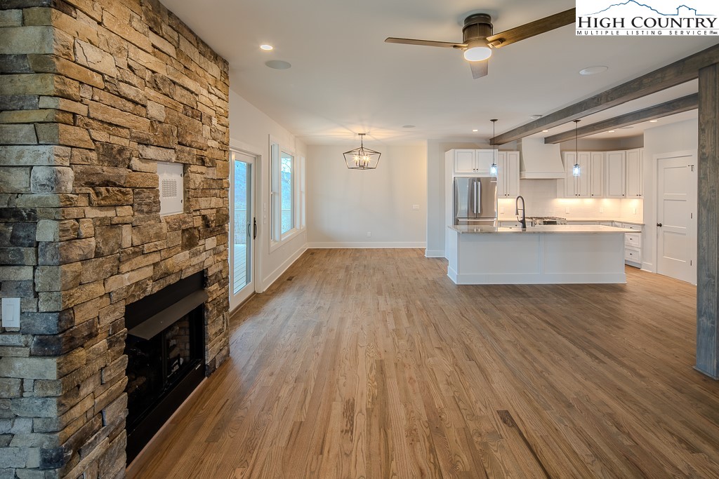 602 Ridge Run Linville, NC 28646 - Photo 7 of 35