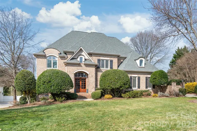 $1,500,000 | 15018 Jockeys Ridge Drive, Charlotte, NC 28277