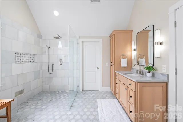 $1,500,000 | 15018 Jockeys Ridge Drive, Charlotte, NC 28277