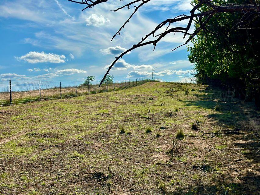15200 Highway 152 Wheeler, TX 79096 - Photo 46 of 71 a view of a yard