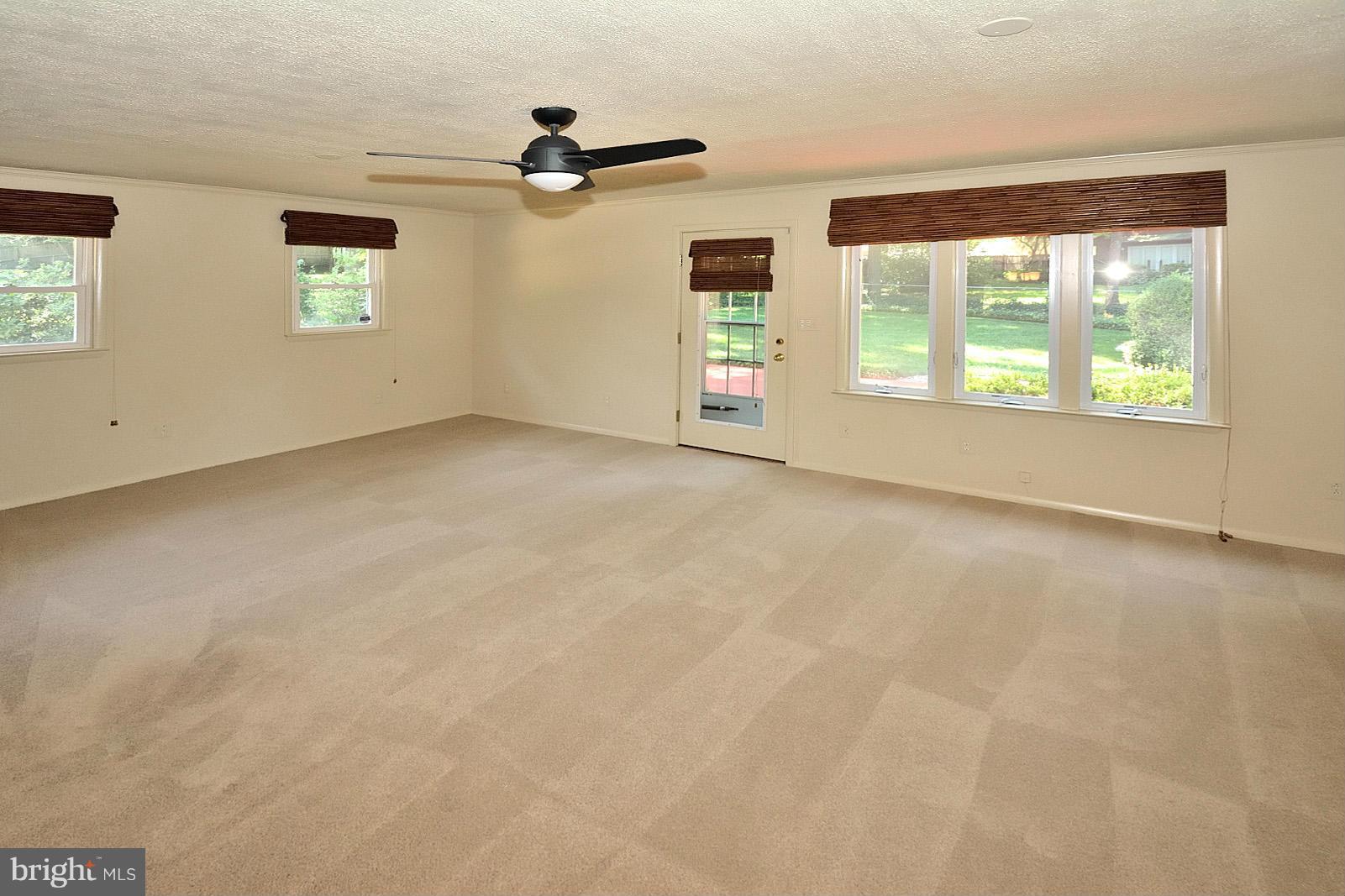 7315 Monticello Boulevard Springfield, VA 22150 - Photo 14 of 25 Family Room