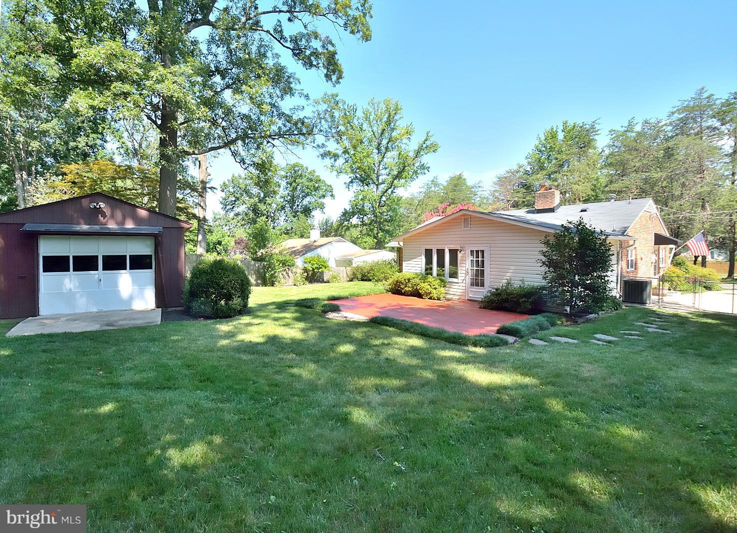 7315 Monticello Boulevard Springfield, VA 22150 - Photo 24 of 25 Exterior (Rear)