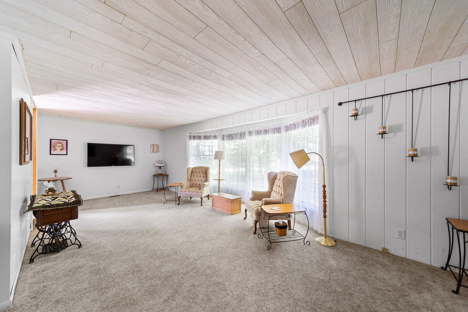61346 Youngs Prairie Road Three Rivers, MI 49093 - Photo 12 of 61 61346 Youngs Prairie Rd (11 of 69)