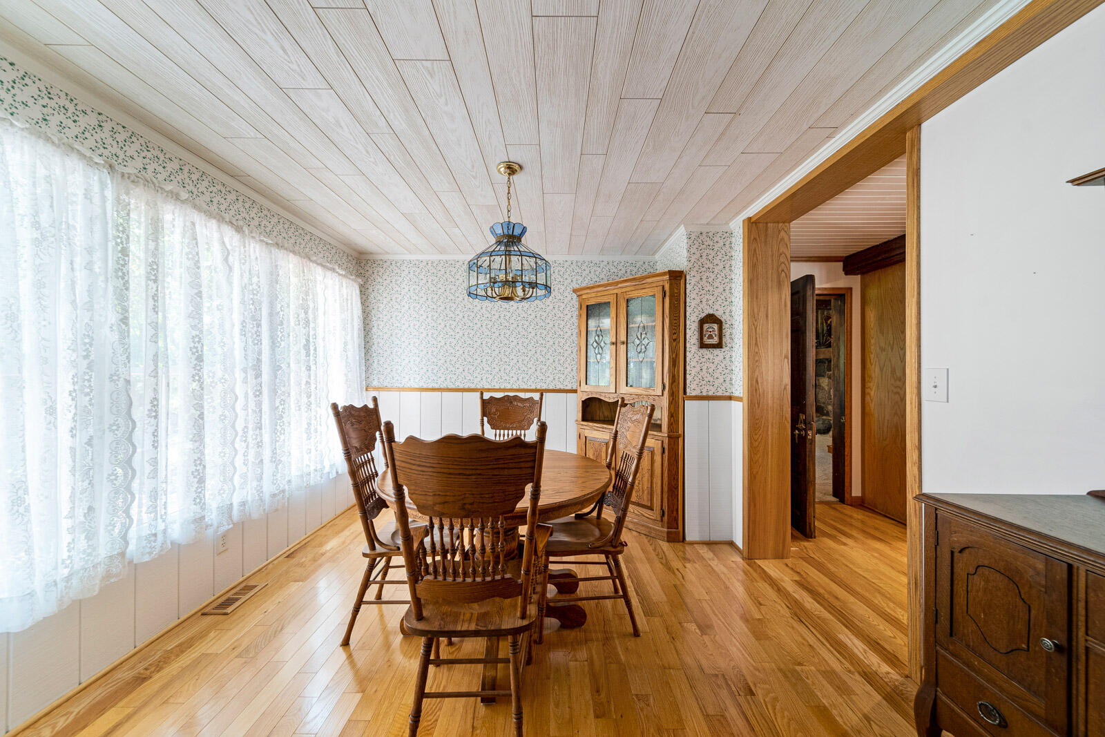 61346 Youngs Prairie Road Three Rivers, MI 49093 - Photo 16 of 61 61346 Youngs Prairie Rd (19 of 69)