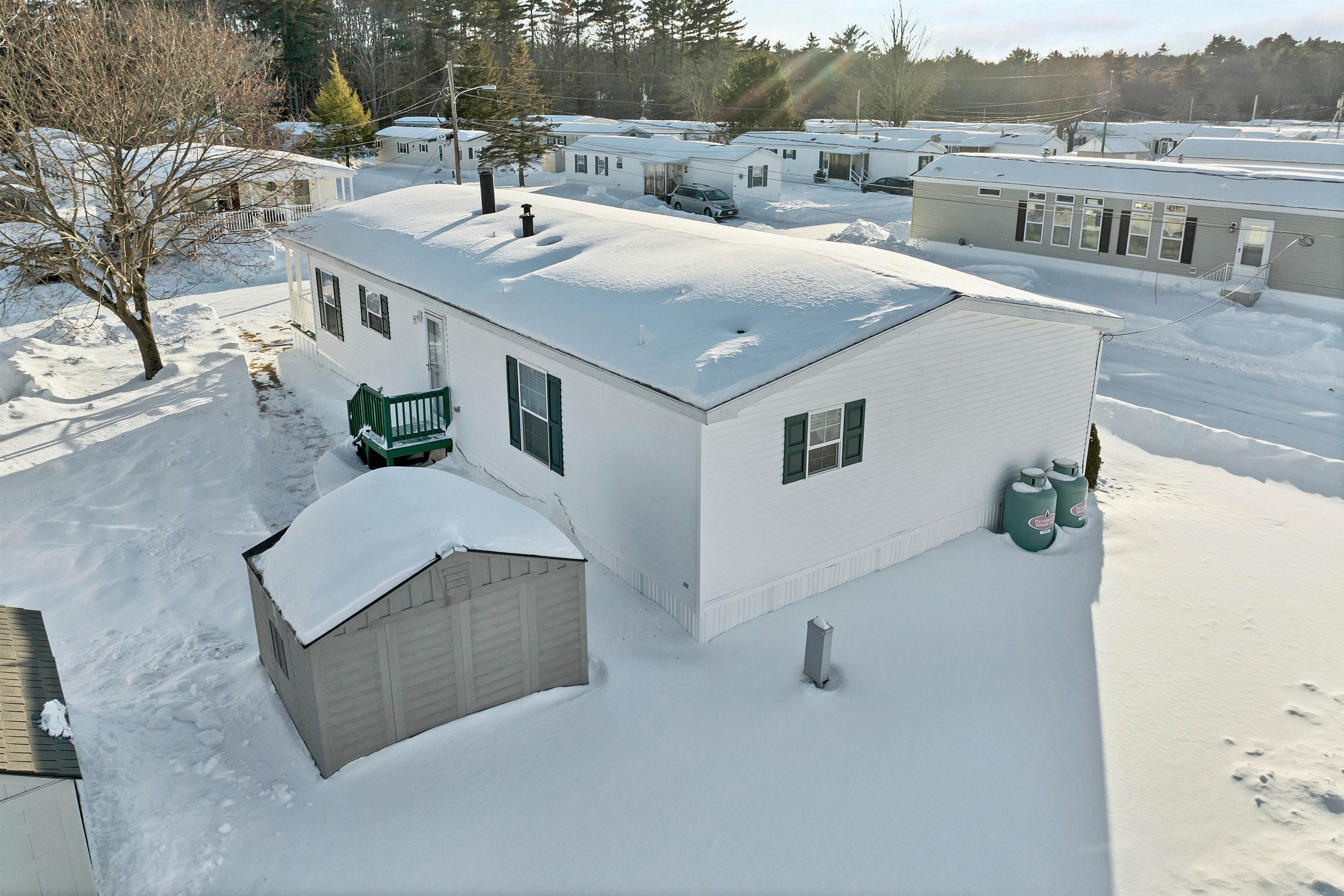 71 Caddy Drive Salem, NH 03079 - Photo 9 of 44