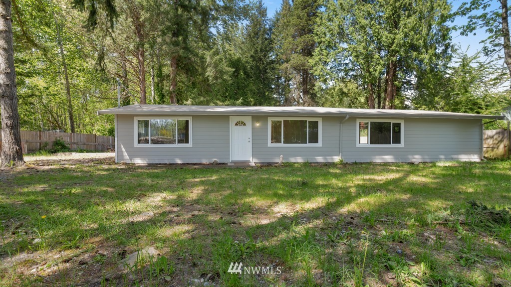 12520 Southeast Petrovitsky Road Renton, WA 98058 - Photo 1 of 25