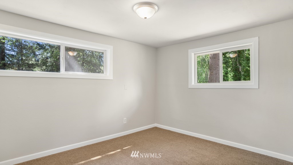 12520 Southeast Petrovitsky Road Renton, WA 98058 - Photo 20 of 25