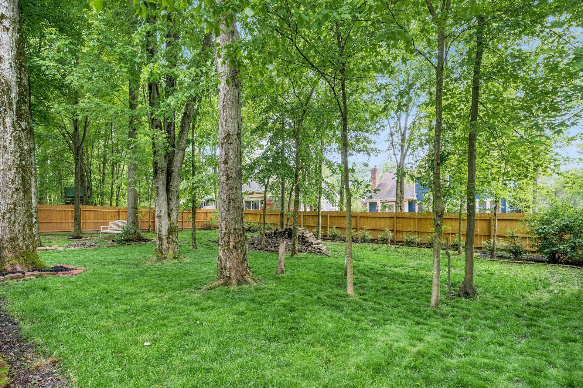 1019 Riva Ridge Boulevard Columbus, OH 43230 - Photo 36 of 38 Backyard