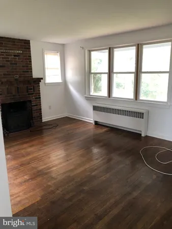 $1,800 | 1575 Hunsecker Road, Bird-in-Hand, PA 17505