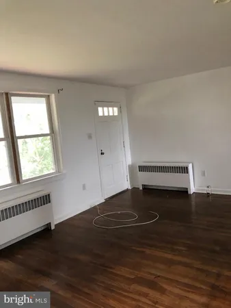 $1,800 | 1575 Hunsecker Road, Bird-in-Hand, PA 17505