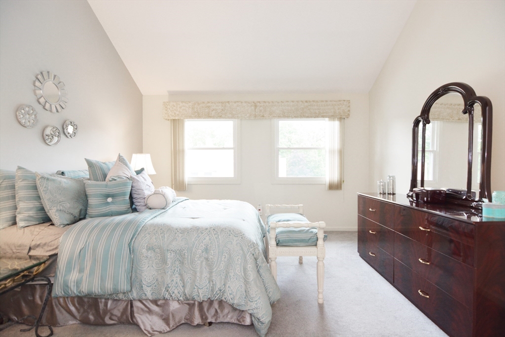 9 Carnation Circle, Unit A Reading, MA 01867 - Photo 21 of 41