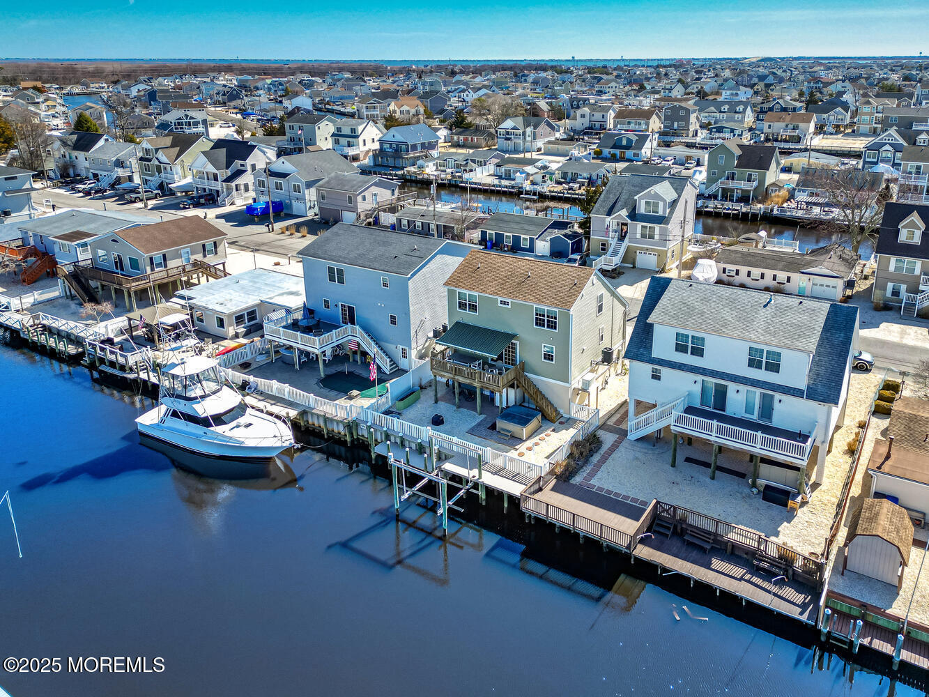 52 Albert Drive Manahawkin, NJ 08050 - Photo 2 of 42 52 Albert Manahawkin NJ 08050-large-014-