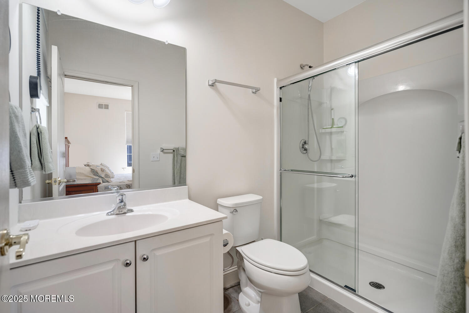 52 Albert Drive Manahawkin, NJ 08050 - Photo 30 of 42 52 Albert Manahawkin NJ 08050-large-031-