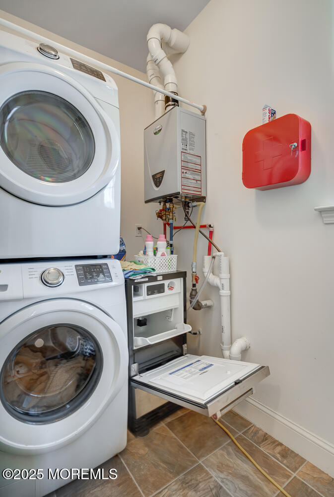 52 Albert Drive Manahawkin, NJ 08050 - Photo 31 of 42 52 Albert Manahawkin NJ 08050-large-033-