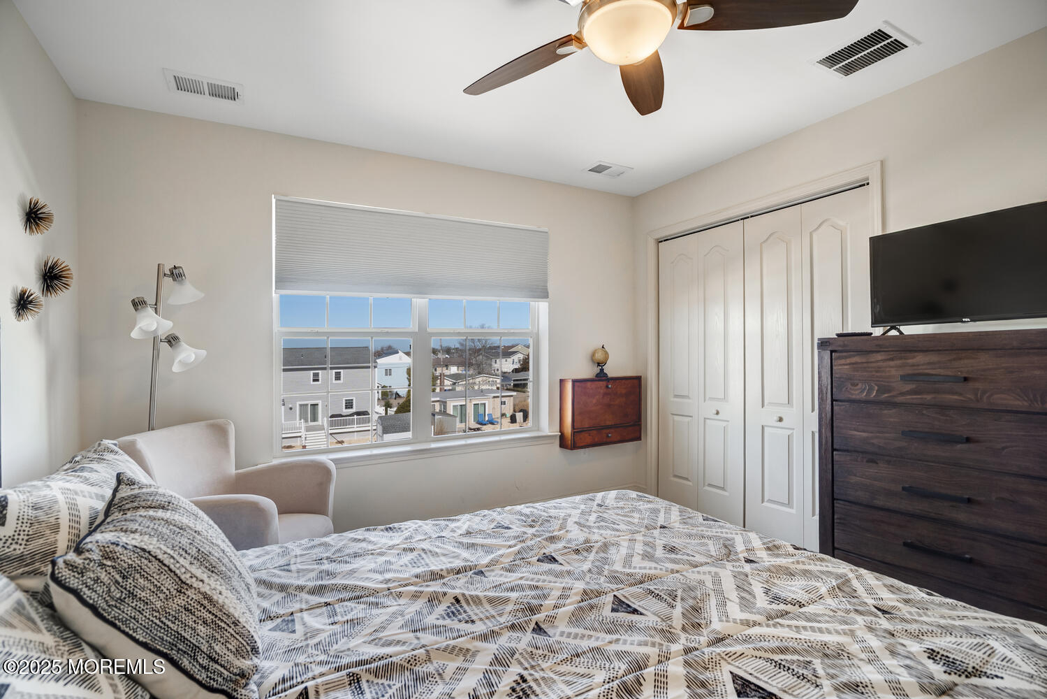 52 Albert Drive Manahawkin, NJ 08050 - Photo 35 of 42 52 Albert Manahawkin NJ 08050-large-038-