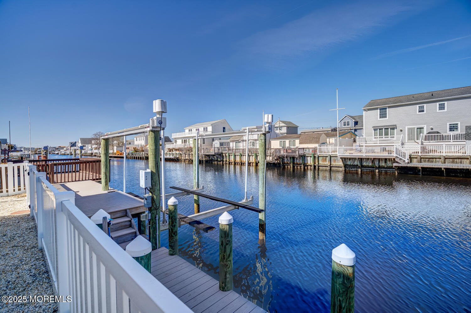 52 Albert Drive Manahawkin, NJ 08050 - Photo 9 of 42 52 Albert Manahawkin NJ 08050-large-008-