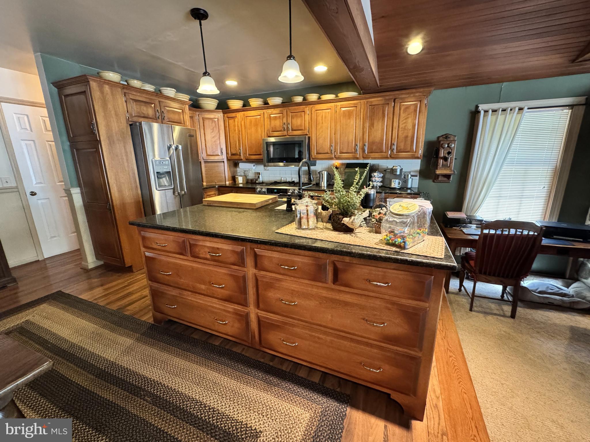 2540 Hopewell Road Elverson, PA 19520 - Photo 9 of 52