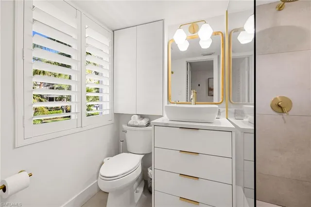 $14,000 | 175 5th Avenue South, Unit 204, Naples, FL 34102