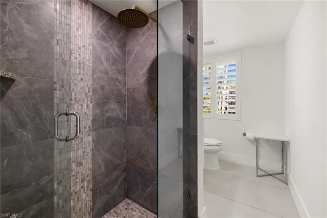 $14,000 | 175 5th Avenue South, Unit 204, Naples, FL 34102