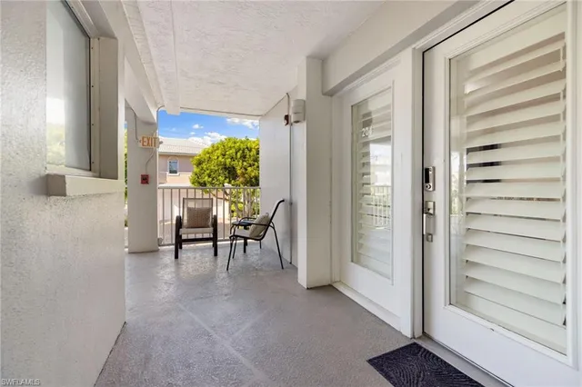 $14,000 | 175 5th Avenue South, Unit 204, Naples, FL 34102