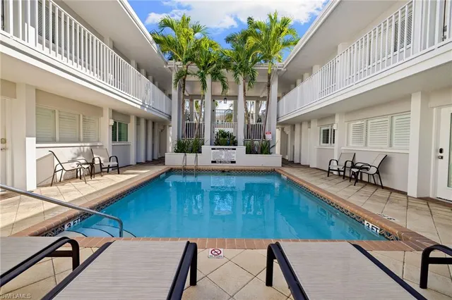 $14,000 | 175 5th Avenue South, Unit 204, Naples, FL 34102