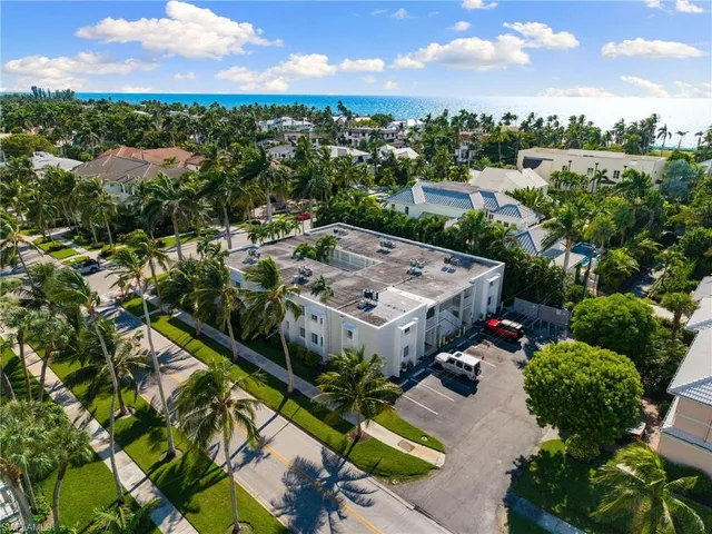 $14,000 | 175 5th Avenue South, Unit 204, Naples, FL 34102