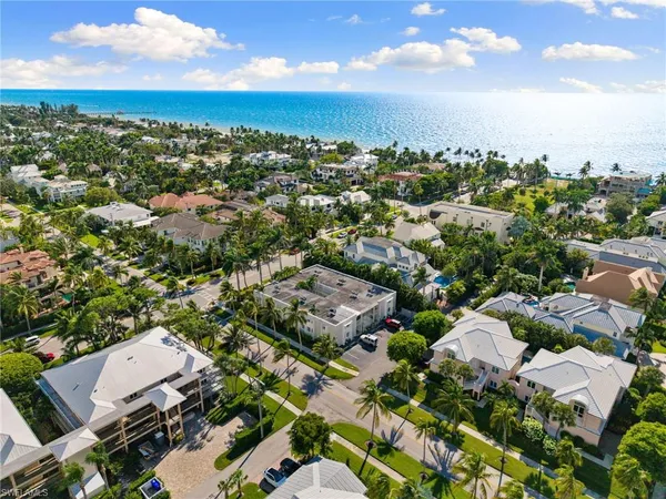 $14,000 | 175 5th Avenue South, Unit 204, Naples, FL 34102