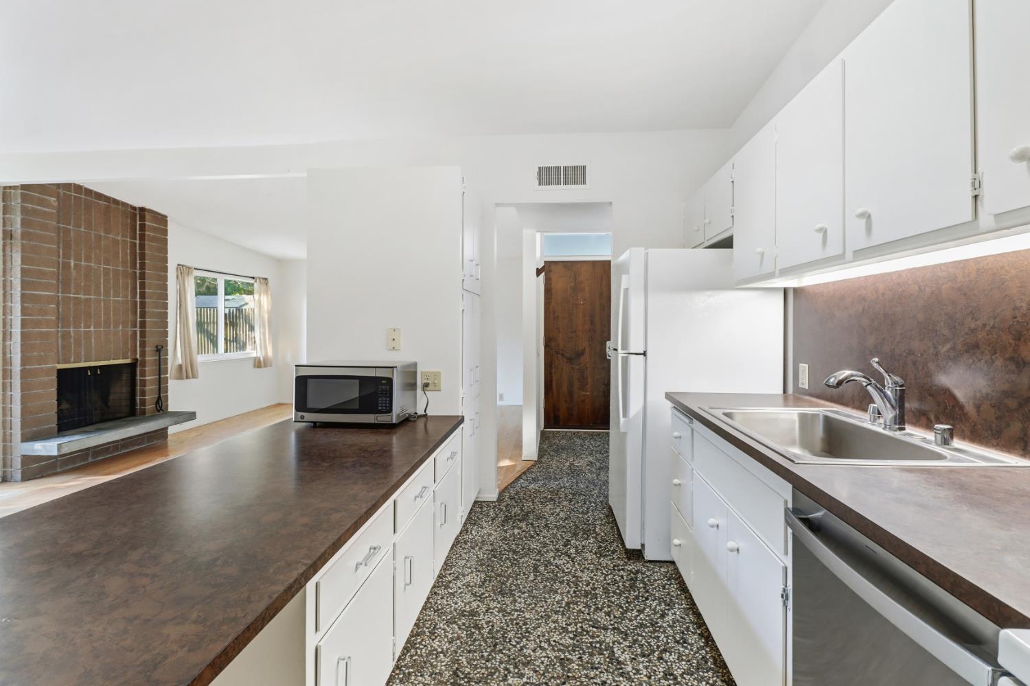 3216 Trawler Place Davis, CA 95616 - Photo 18 of 39