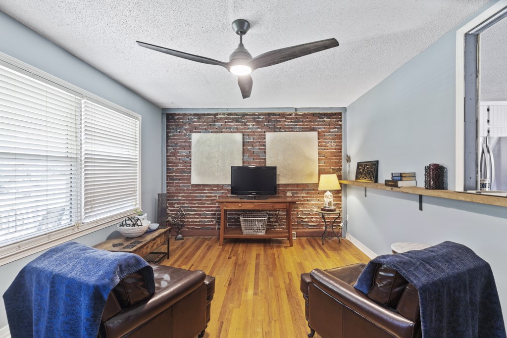 106 State Rd S-37-381 Seneca, SC 29678 - Photo 3 of 50 Gallery Image 3