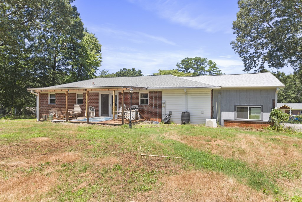 106 State Rd S-37-381 Seneca, SC 29678 - Photo 46 of 50 Fenced in backyard