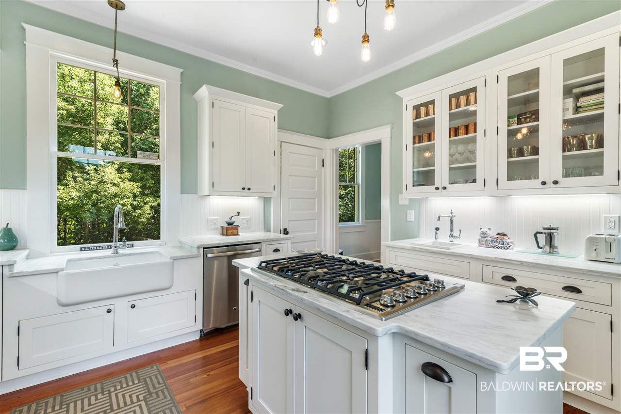4564 Old Shell Road Mobile, AL 36608 - Photo 13 of 40 Kitchen