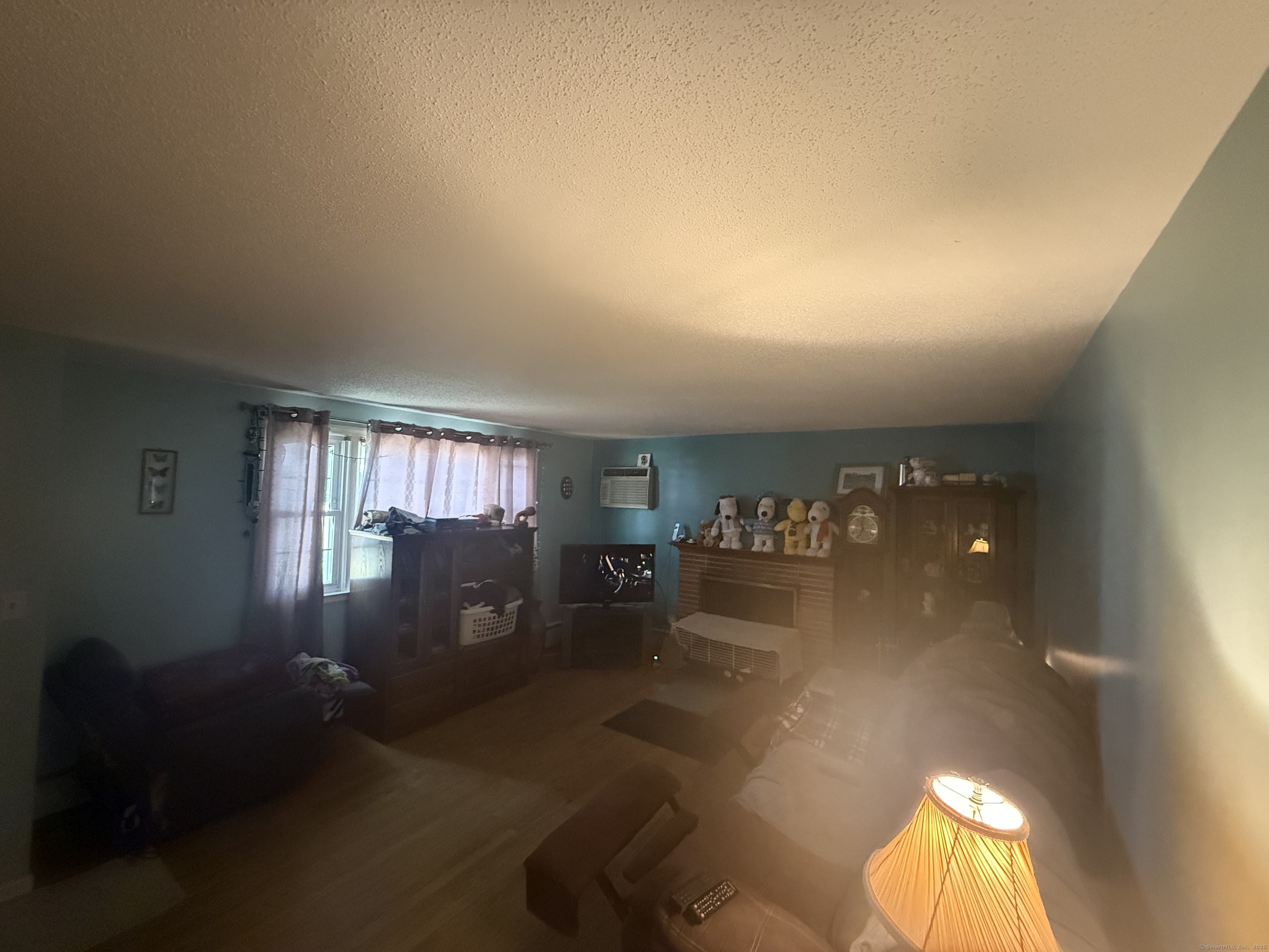 39 Old Kennedy Road Windsor, CT 06095 - Photo 3 of 11