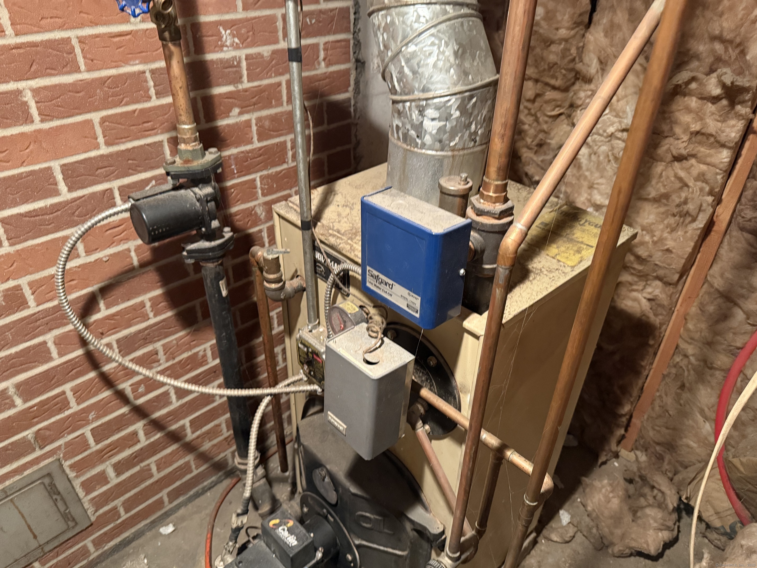 39 Old Kennedy Road Windsor, CT 06095 - Photo 9 of 11