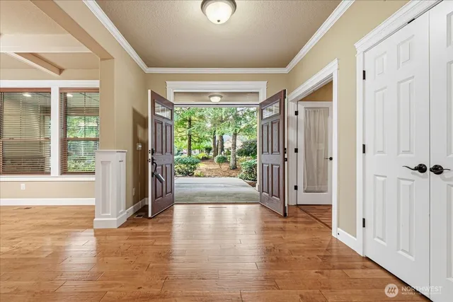 a view of a entrance door of the house